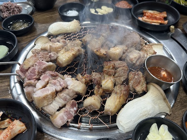 GYORAE Black Pork Main Branch 2