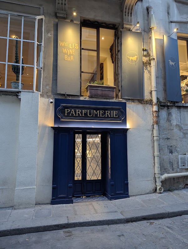 Parfumerie (speakeasy) 2