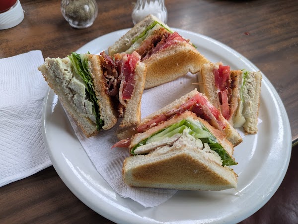 Gale's Snack Bar 5