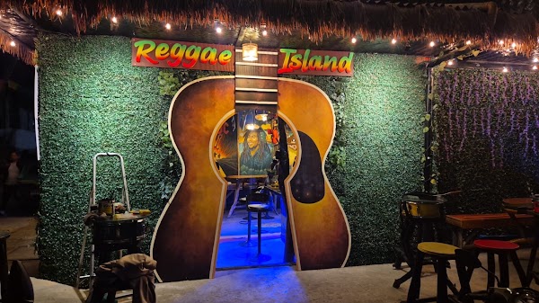 The Reggae Island Restaurant & Bar 4