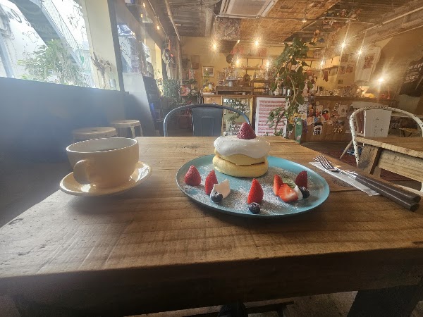 CAFE SECRET WINDOW 2