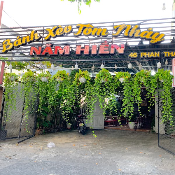Ẩm Thực Năm Hiền - Bánh Xèo Tôm Nhảy