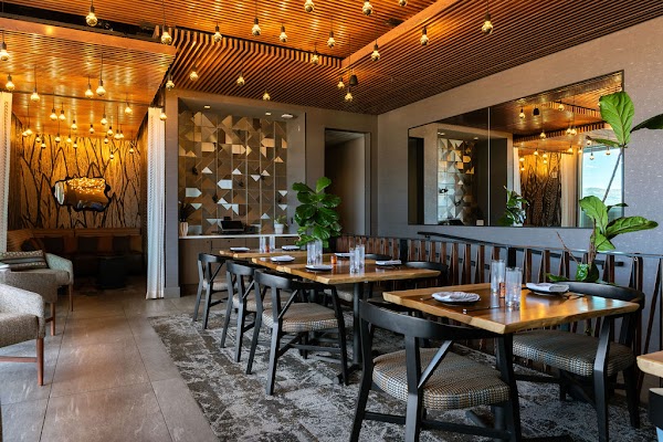 RYZE Skyline Lounge 2