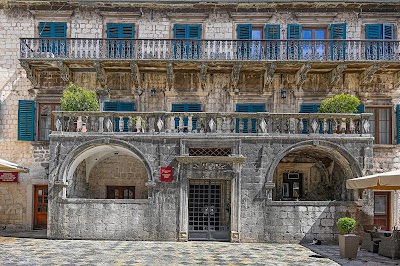 Kotor, Pima Palace