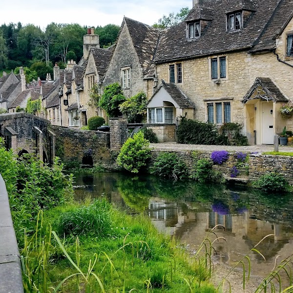 Castle Combe 3