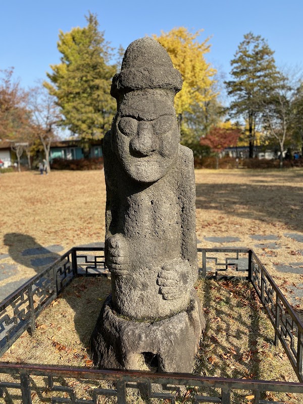 Geunjeongmun Gate 5