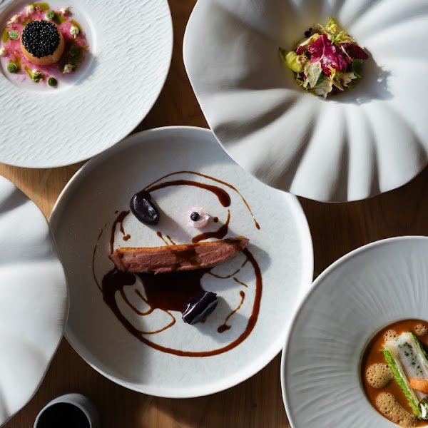 GLACIER Fine Dining 5