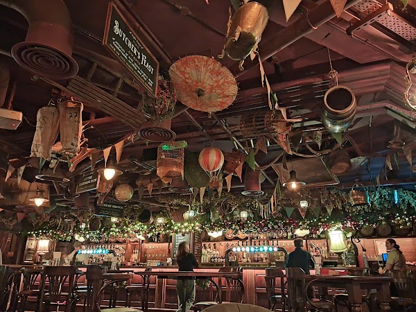 Mr Fogg’s City Tavern 4