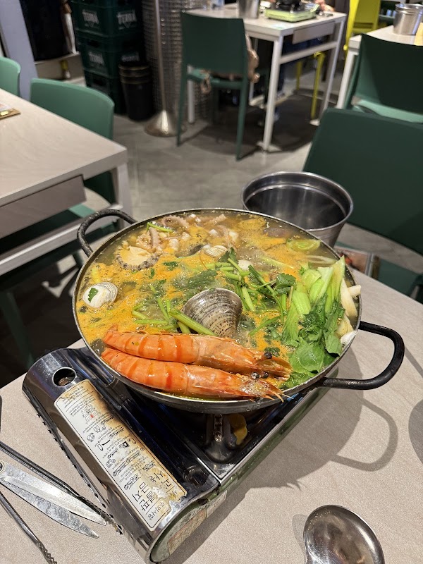 Jogabi Seafood Bar 4