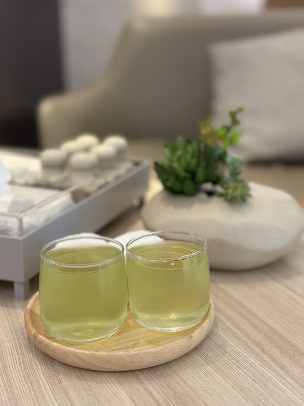 Let's Relax Spa - Central World 2
