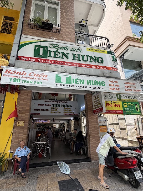 Bánh cuốn Tiến Hưng
