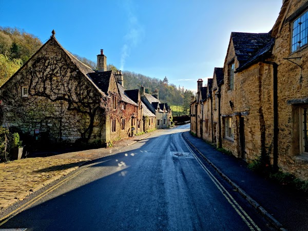 Castle Combe Phone Box 1