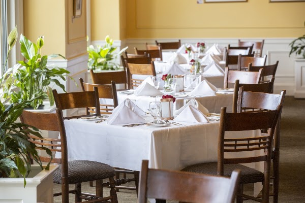 Churchill's Restaurant & Lounge 1