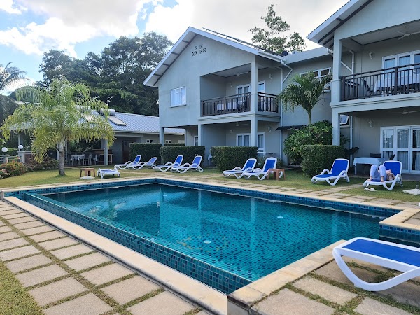 Bambous River Lodge