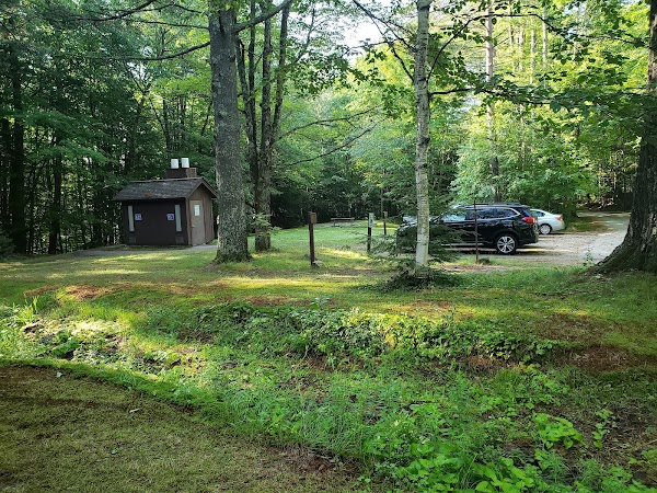 Carter Ledge Trailhead 1
