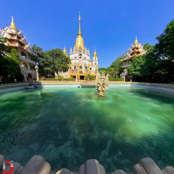 Buu Long Pagoda 5
