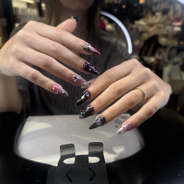 Lisa Nail & Spa - Nail Salon - Head Spa - Foot Scrub - Massage - 네일 살롱 5