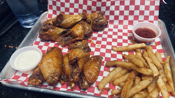 Hangover Bar & Grill