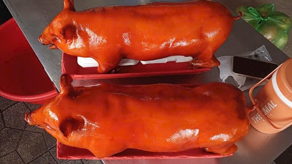 Bánh mì heo quay Tuyền Ký - Võ Oanh 3