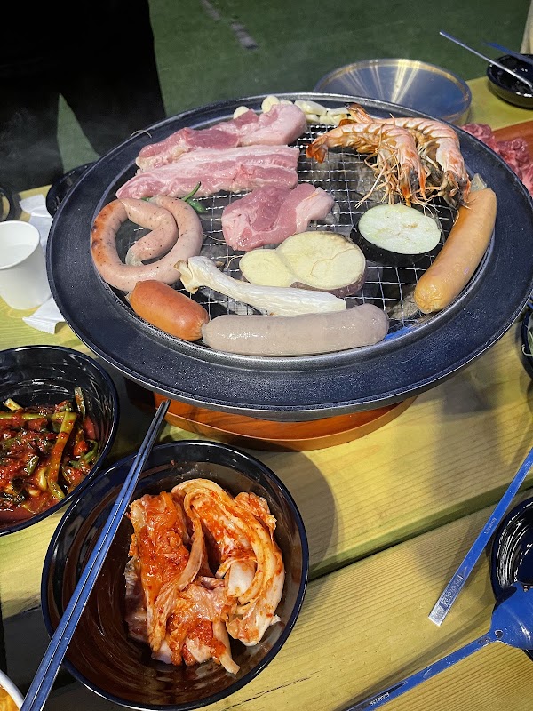 그램그램 압구정크루즈점 1