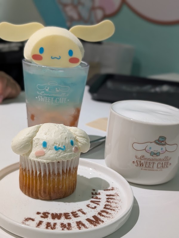 Cinnamoroll Sweets Cafe 5