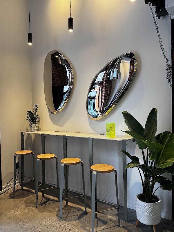 Ivy. Coffee Shop 3