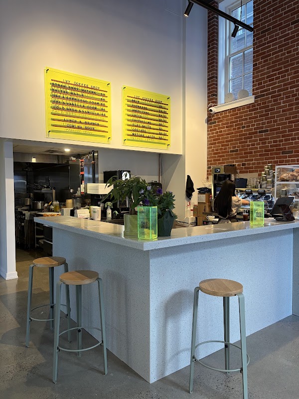 Ivy. Coffee Shop 2