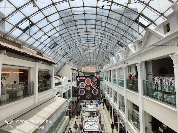 Bugis Junction 2