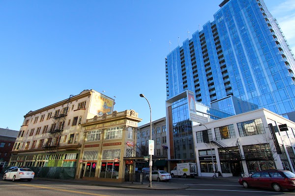 McMenamins Crystal Hotel