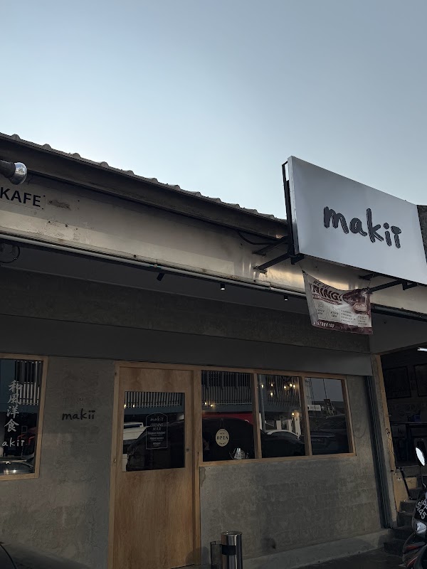 Makii Cafe