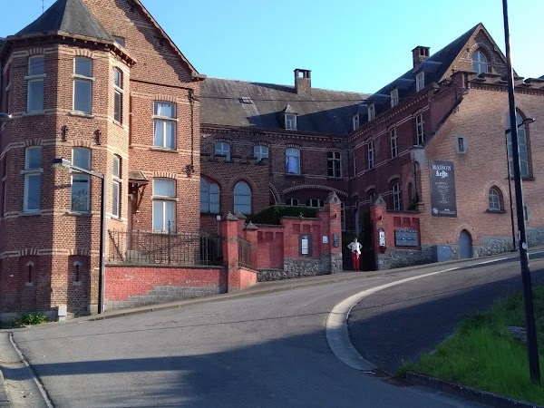 Maison Leffe 5