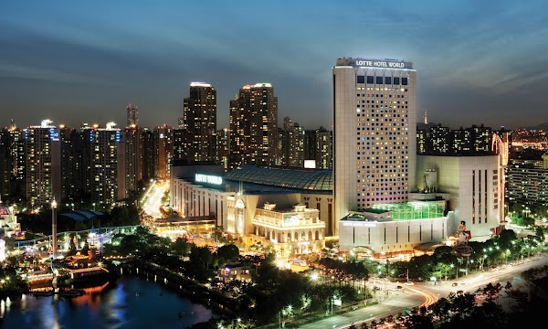 LOTTE HOTEL WORLD