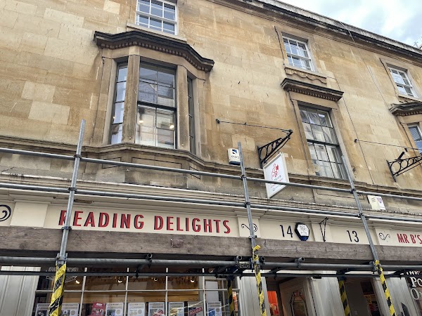 Mr B's Emporium of Reading Delights