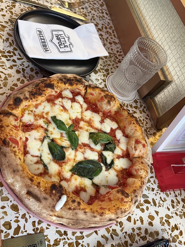 Little Napoli Pizzeria 3