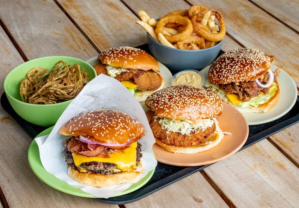 Ume Burger Darling Square 5