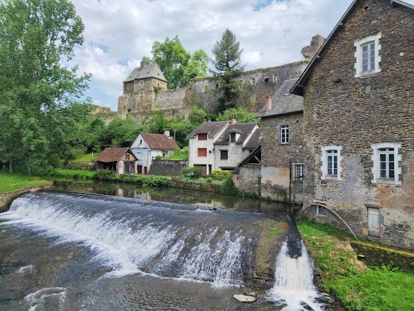 Ségur-le-Château