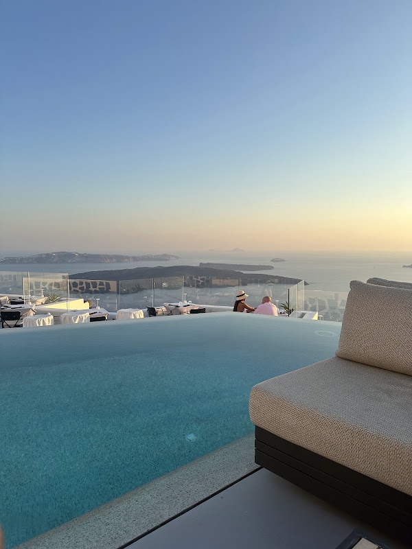 363 Sunset Bar 3
