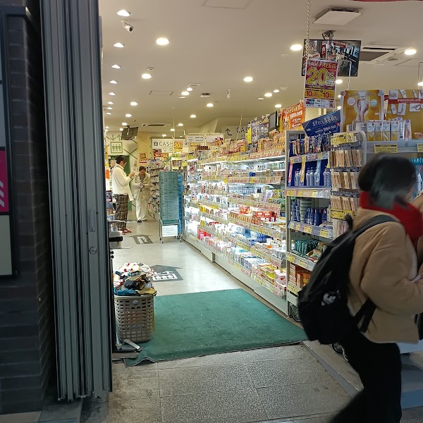 Seims Asakusa Kaminarimon-dori 3