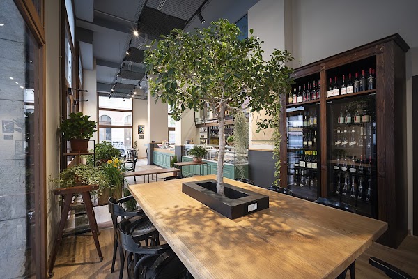 Fava's Bar e Cucina
