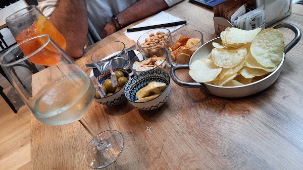 Fava's Bar e Cucina 5