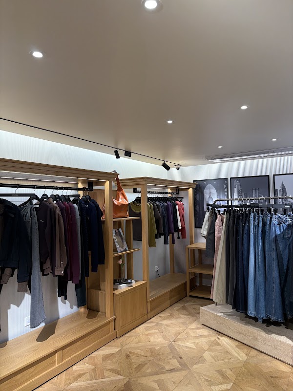 Citybreeze(시티브리즈) Seoul Flagship store Hannam 2