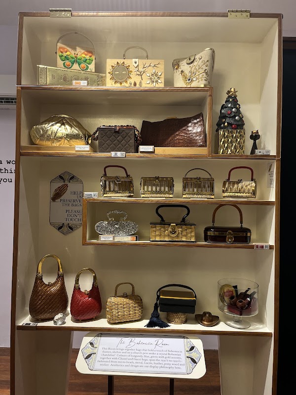 The Private Collection of Vintage Bags & StrangebutCool 2
