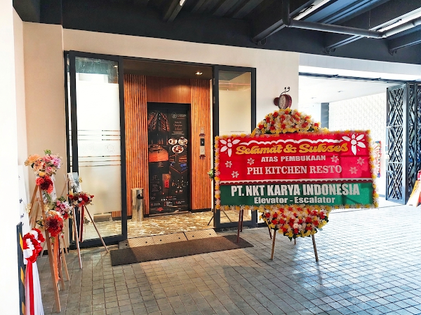 Phi Kitchen cafe & Resto 1