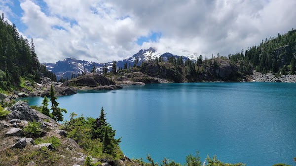 Love Lake 3