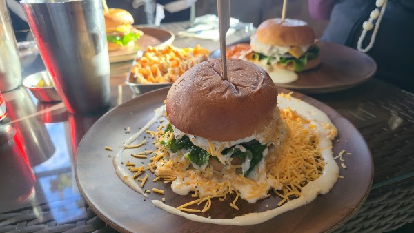 Fantastic Burger 4
