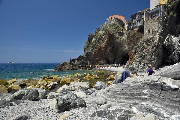 Vernazza Beach