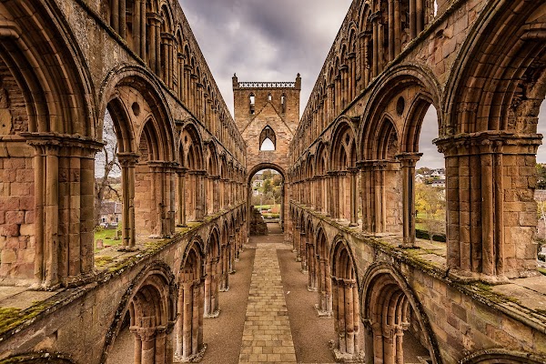 Jedburgh Abbey 4