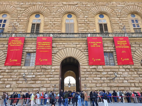 Piazza de' Pitti 1