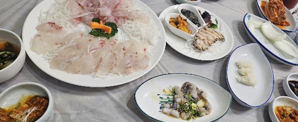Dongbaekseom Hoetjip 4