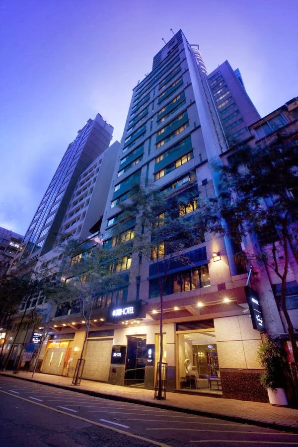 Xi Hotel